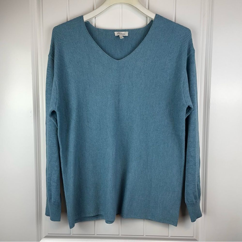 𝑬𝒍𝒍𝒂 𝑴𝒐𝒔𝒔 v-neck ribbed long sleeve sweater (0379)